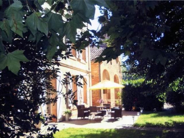 Le Platane Bed & Breakfast Lafrançaise Екстериор снимка