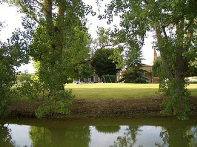 Le Platane Bed & Breakfast Lafrançaise Екстериор снимка